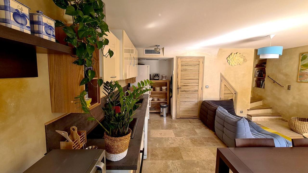 Le Jardinet De Rosa Maison De Village Eygalières Exterior foto